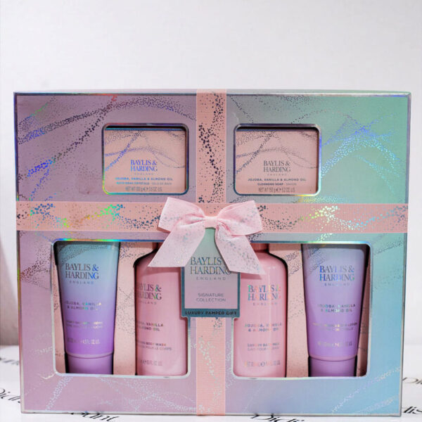 Baylis and harding Jojoba, vanilla & Almond collection